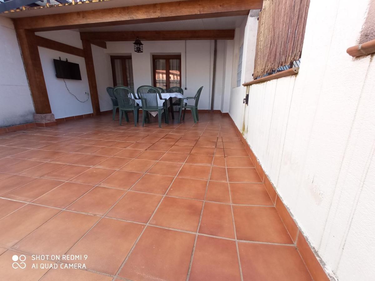 Apartamentos La Casona De Ezcaray Con Terrazas Y Patios Individuales Exteriér fotografie