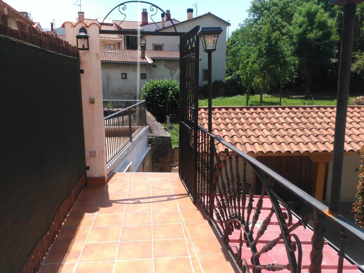 Apartamentos La Casona De Ezcaray Con Terrazas Y Patios Individuales Exteriér fotografie