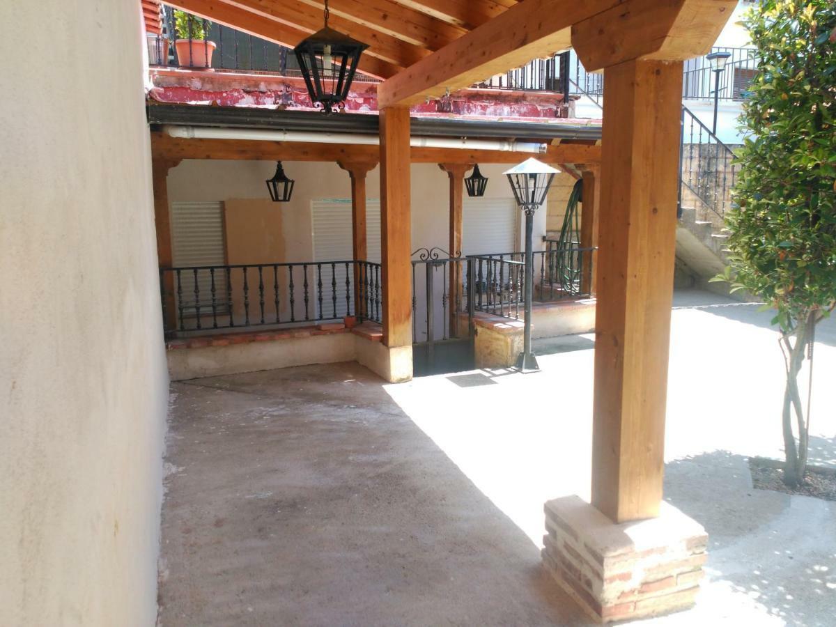 Apartamentos La Casona De Ezcaray Con Terrazas Y Patios Individuales Exteriér fotografie